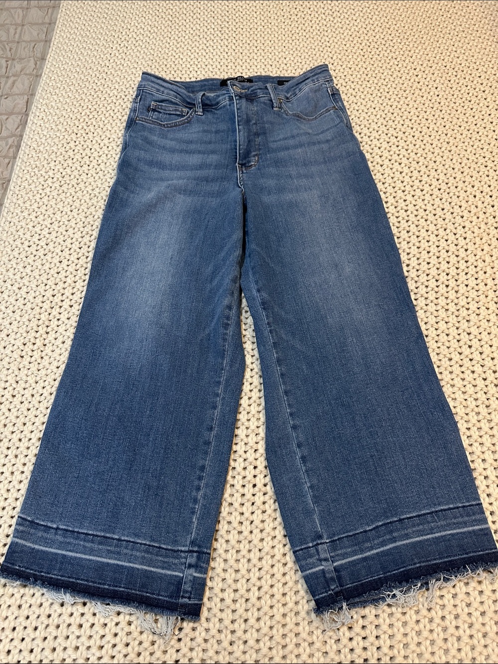 Judy Blue Wide-Leg Crop Jeans in Denim Blue, Size 11